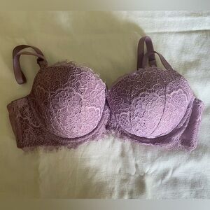 Victoria's Secret Dream Angel Lace Bra in Soft Purple